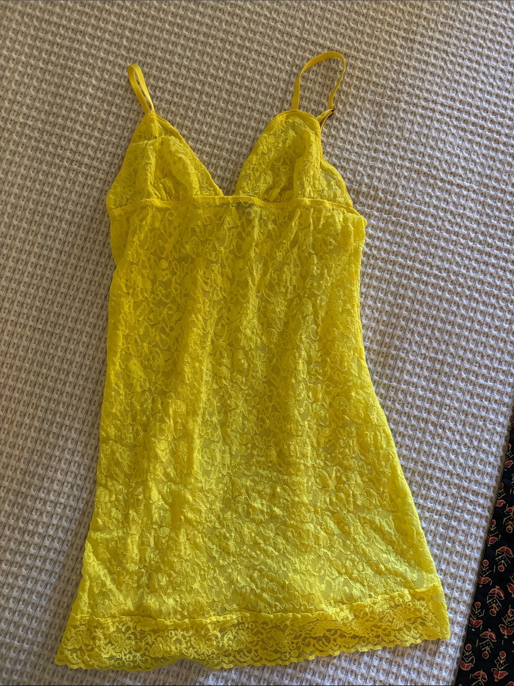 Victoria’s Secret yellow lace nightie medium